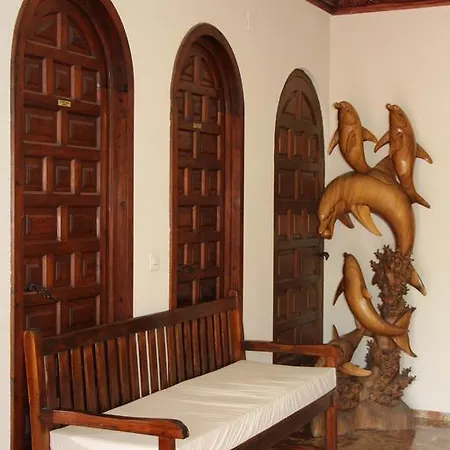 Ξενοδοχείο La Riviera