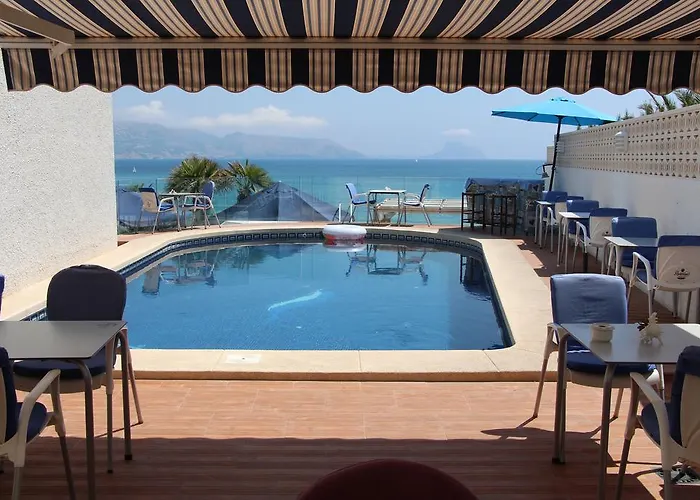 Hotel La Riviera *